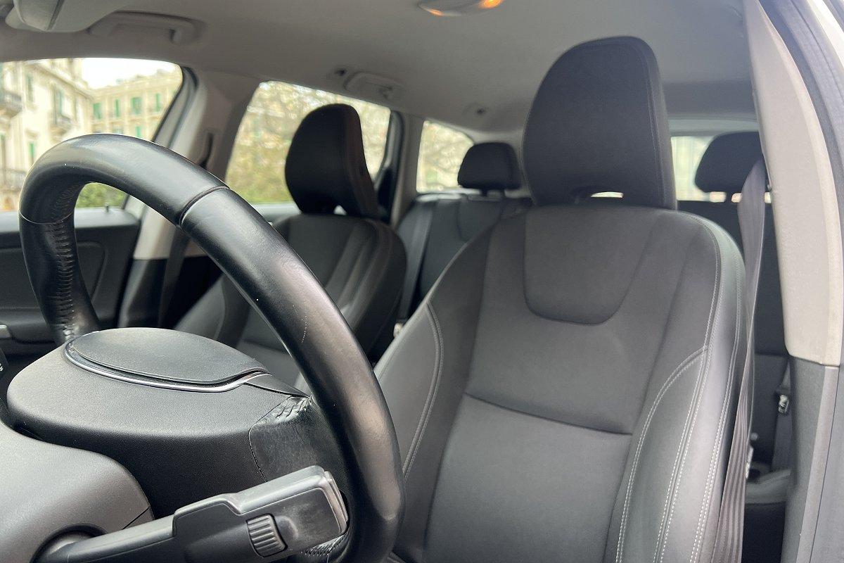 VOLVO XC60 D4 Geartronic Momentum