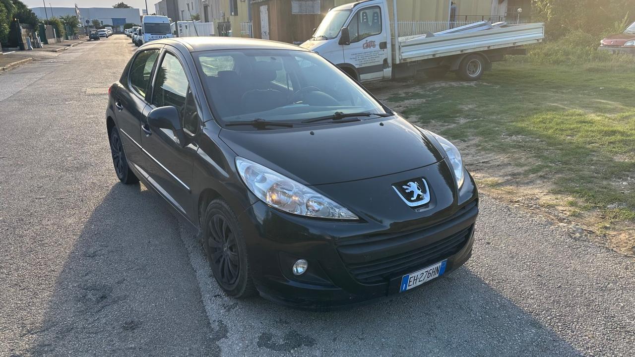 Peugeot 207 1.4 HDi 70CV 5p. Energie