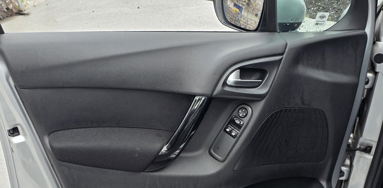 Citroen C3 1.5 HDi 75Cv Feel Edition X NEOPATENTATO ZAMPOGNAUTO CT