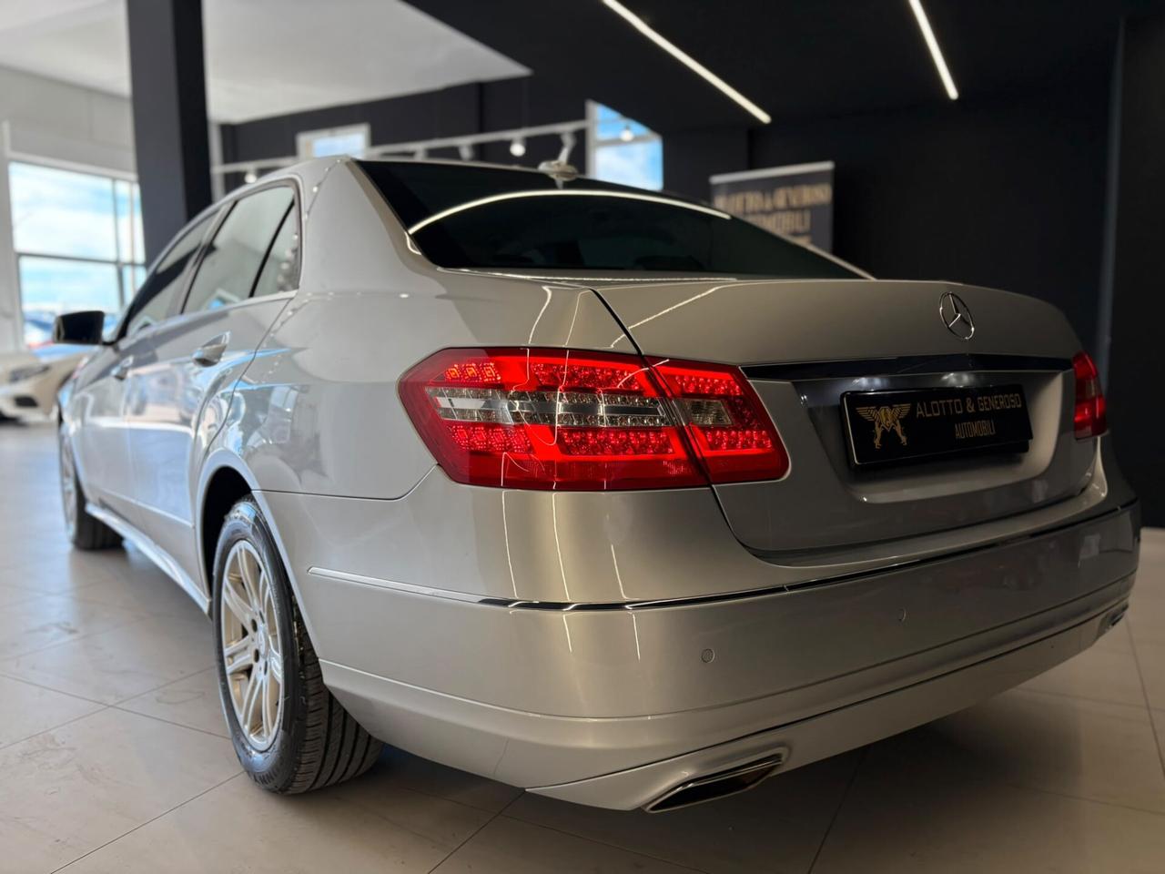 Mercedes-benz E 220 CDI 2.2 170 CV BlueEFFICIENCY Avantgarde