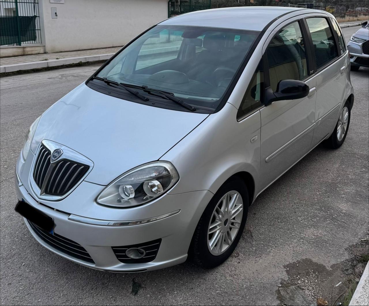 Lancia MUSA 1.3 Mjt 95 CV Gold