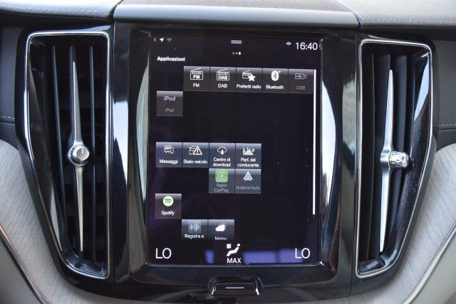 VOLVO XC60 B4 (d) Geartronic Inscription