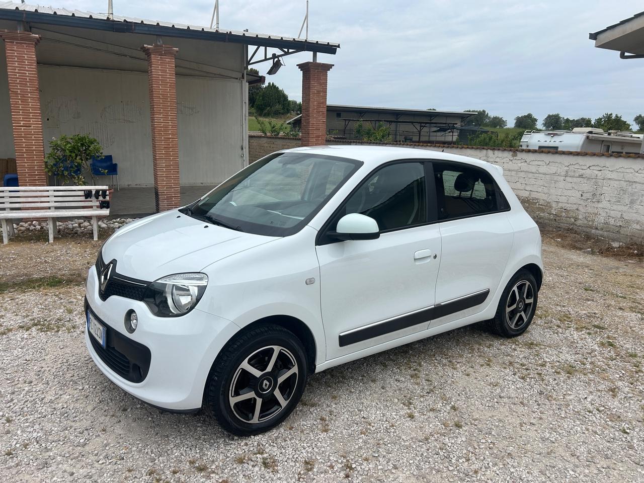 Renault Twingo TCe 90 CV EDC Lovely