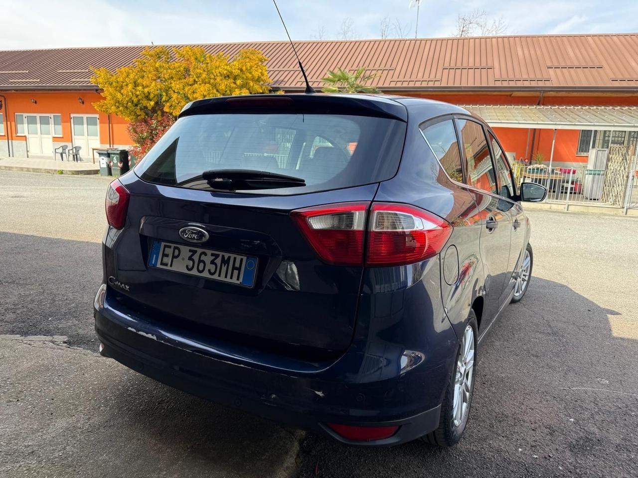 Ford C-Max 2.0 TDCi 115CV Powershift Titanium