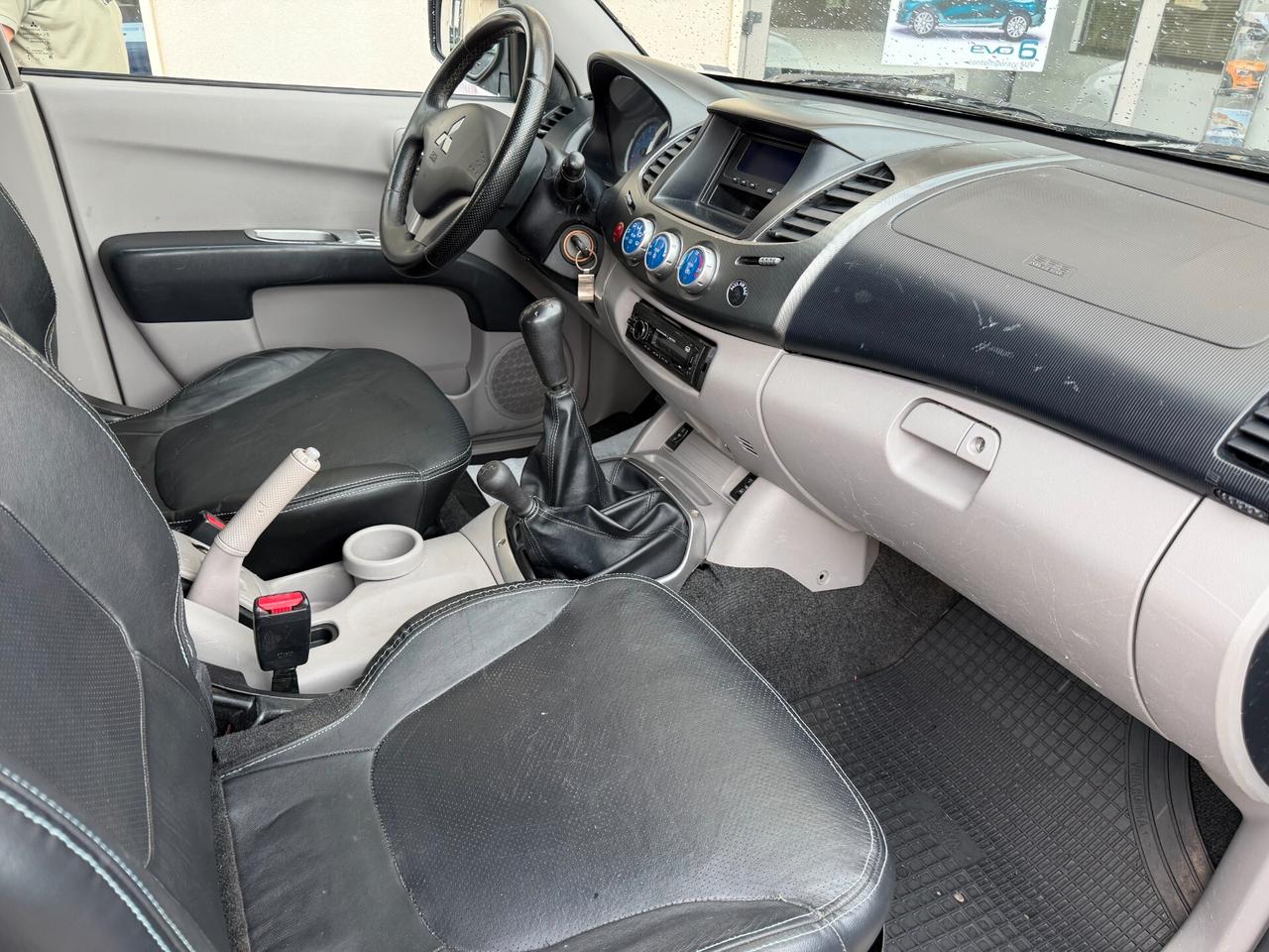 Mitsubishi L200 2.5 DI-D/136CV Double Cab