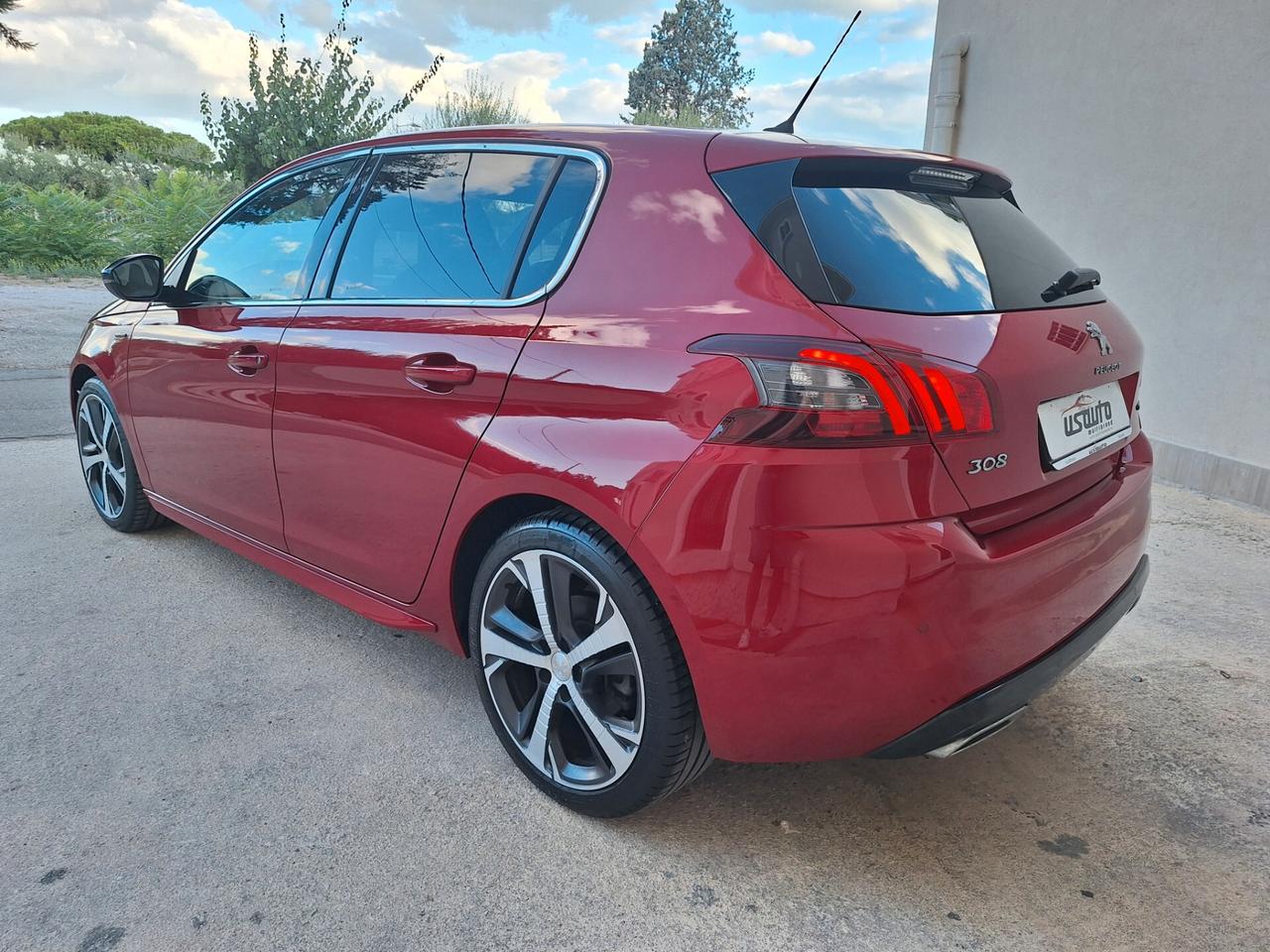 Peugeot 308 1.5 hdi "BERLINA" GT LINE NAVI 2018