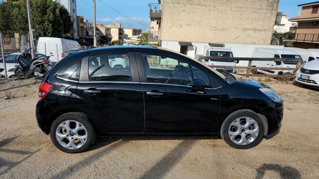 CITROEN C3 1.6 HDI 92 CV EXCLUSIVE 2013 EURO 5 CAMBIO AUTOMATICO € 5.000,00