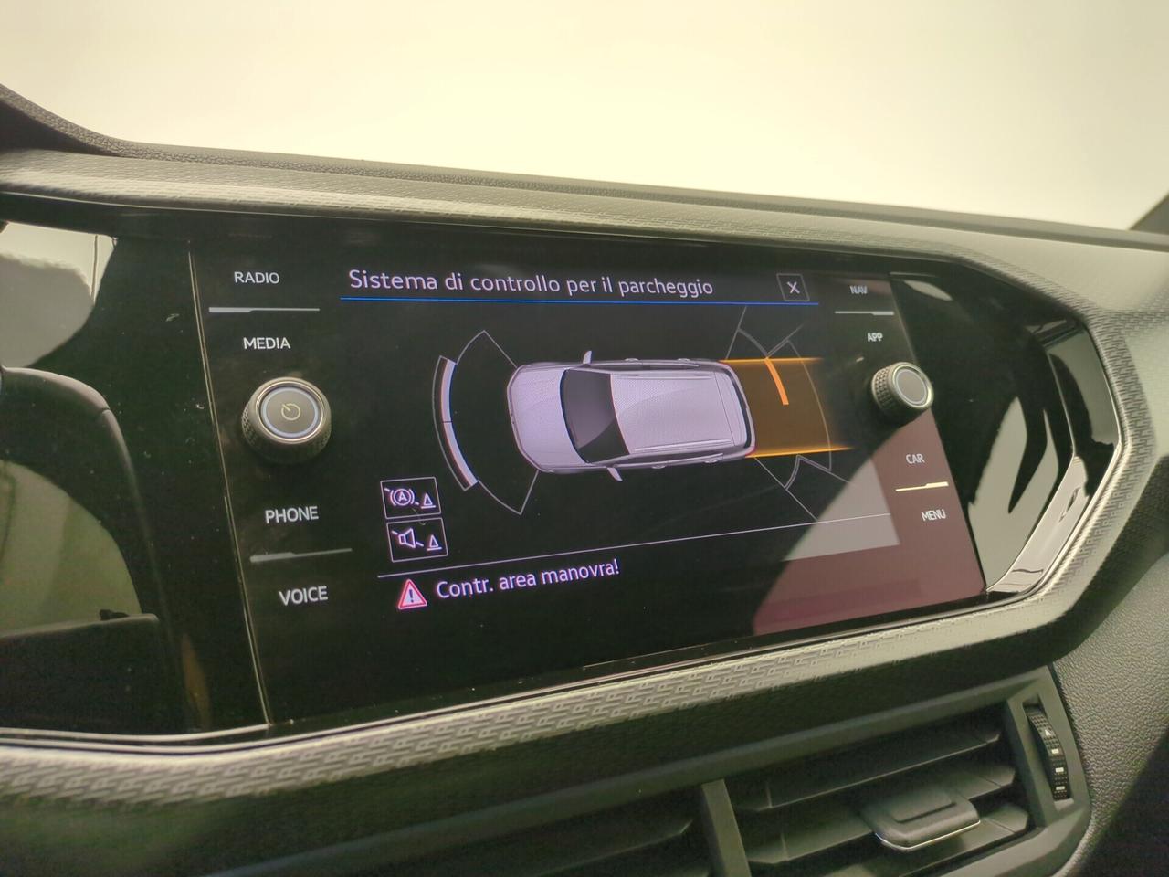 Volkswagen T-Cross 1.0 TSI 110 CV DSG R-LINE