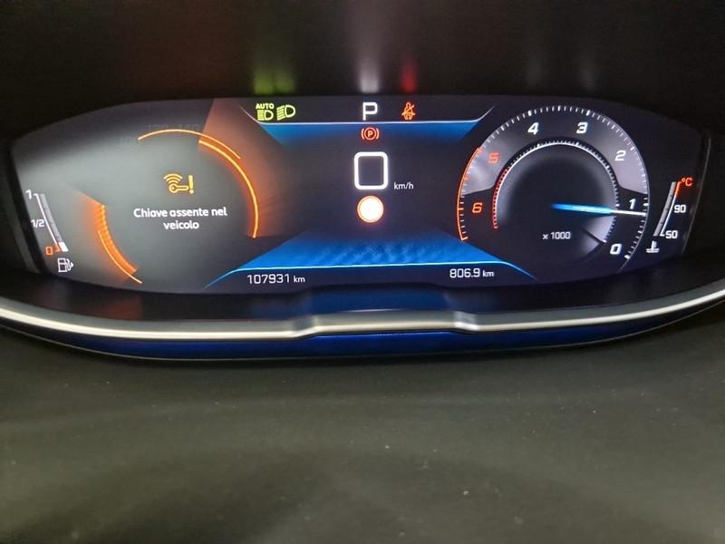 PEUGEOT 3008 BLUEHDI 130 EAT8 SES ALLURE SUV