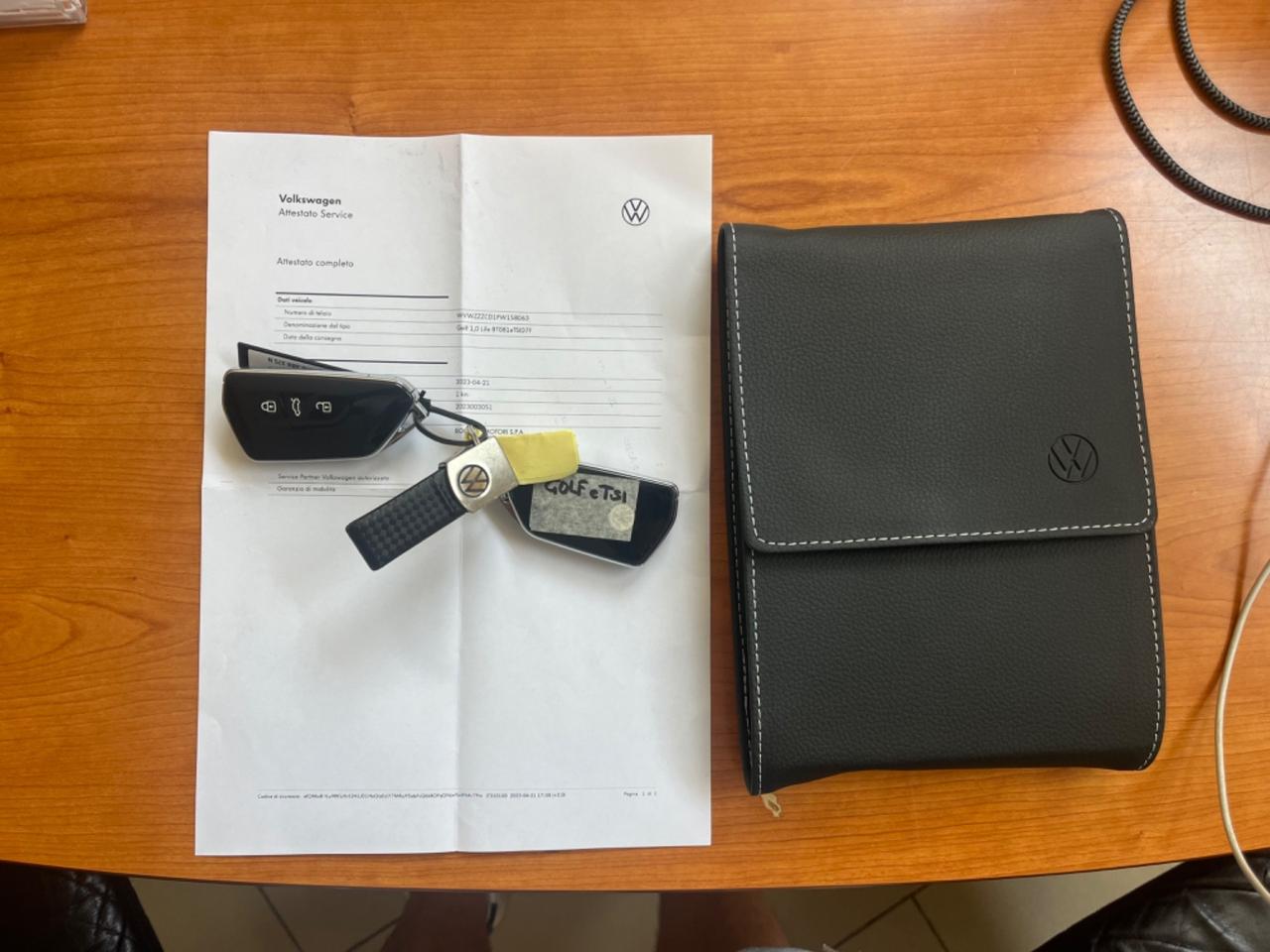 Volkswagen Golf 1.0 eTSI EVO DSG Life 2023
