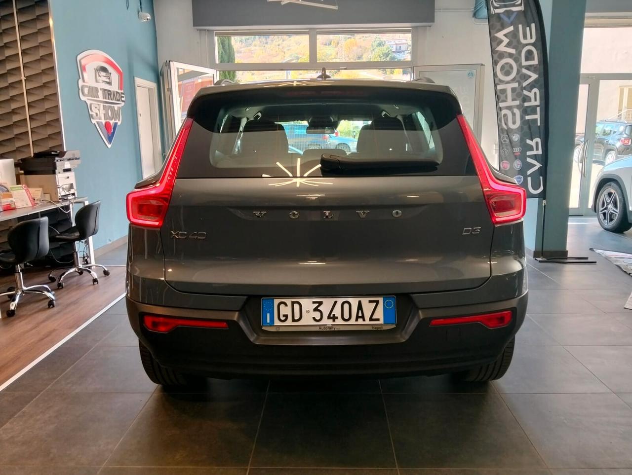 VOLVO XC40 D3 AWD GEARTONIC R-DESIGN