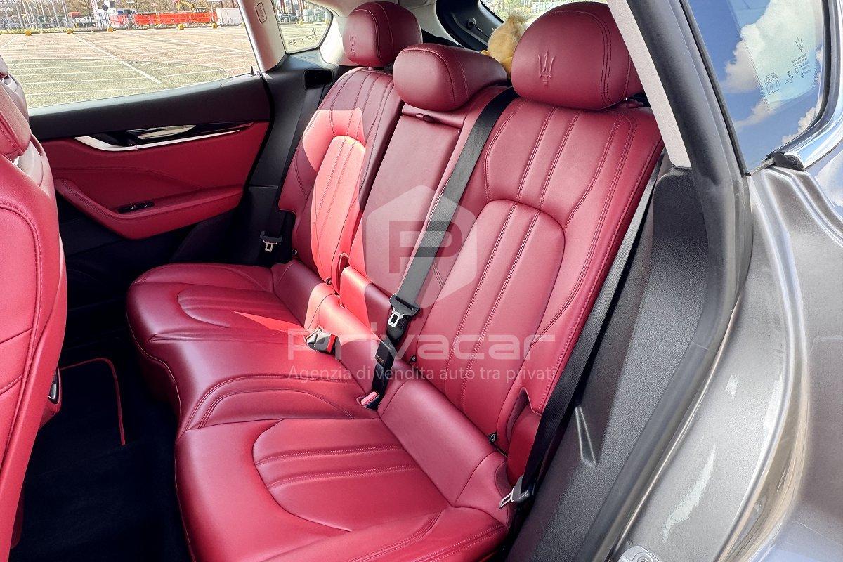 MASERATI Levante V6 Diesel AWD