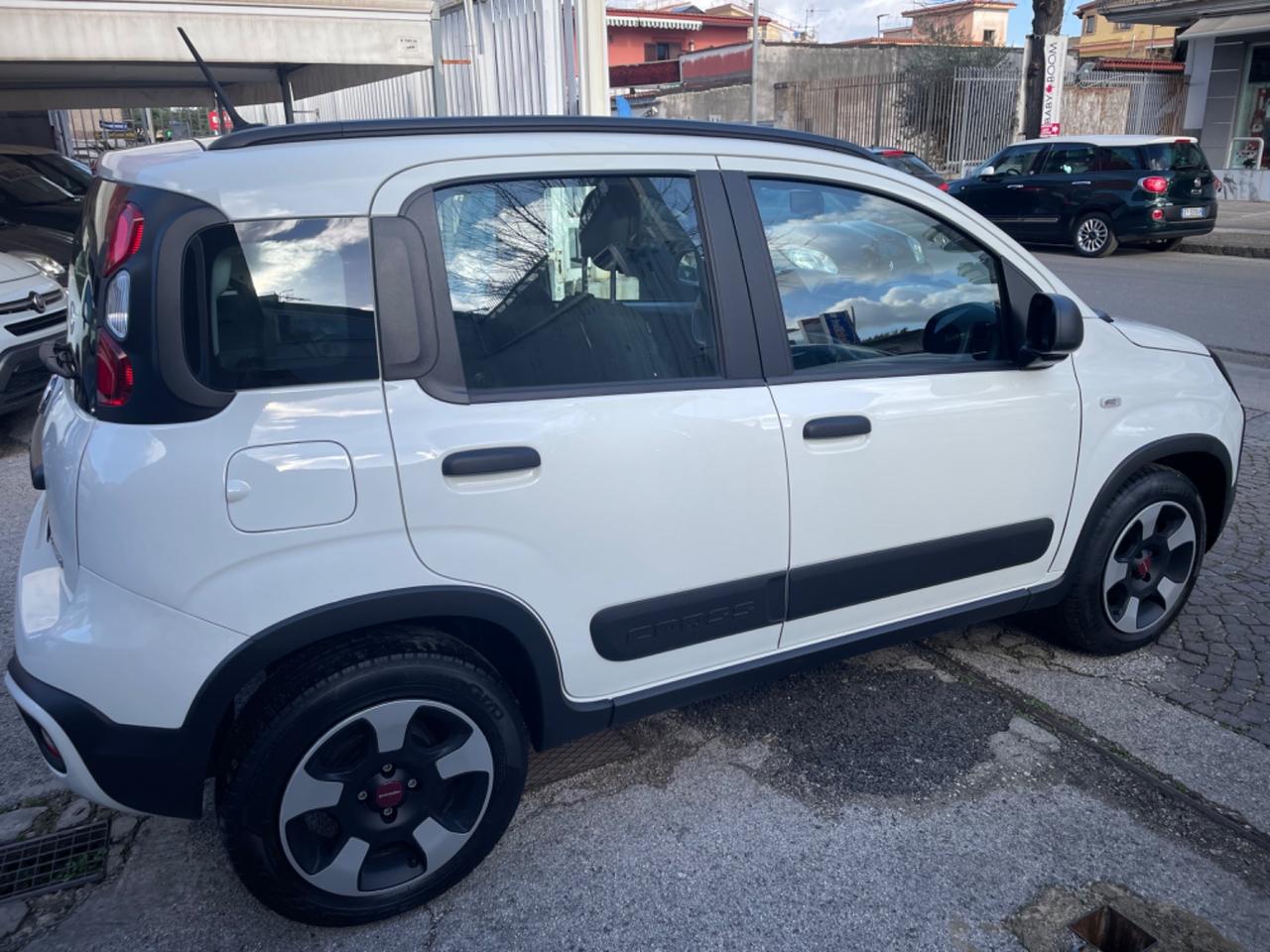 Fiat Panda 1.0 FireFly S&S Hybrid City Cross