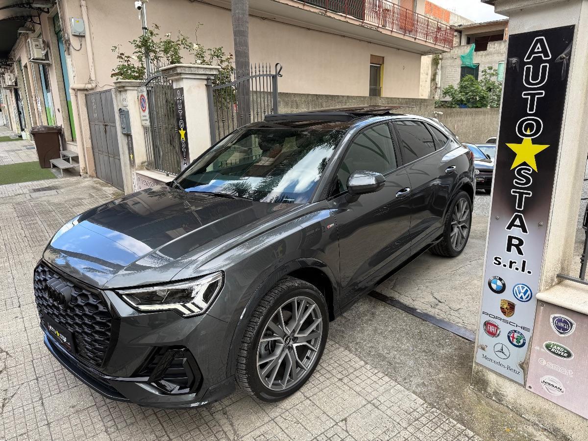 Audi Q3 Sportback Identity Black 35 TDI S-line 150 CV