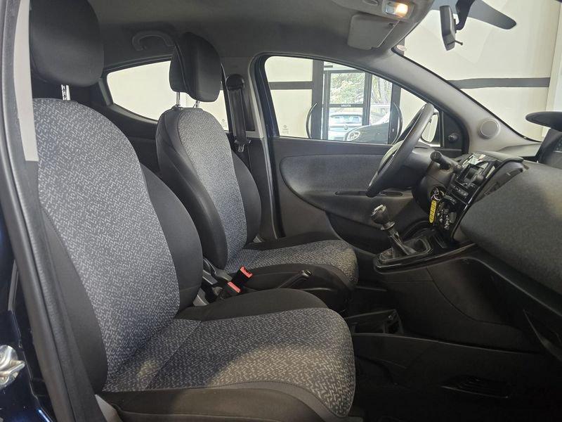 Lancia Ypsilon 1.2 69cv Platinum