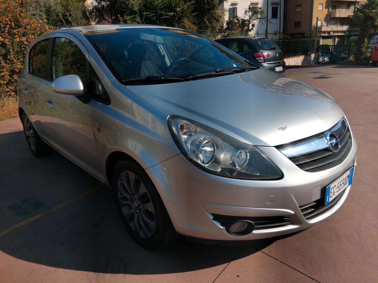 OPEL CORSA 1.3 MLTJ 2011 GARANZIA OK NEOPATENTATI