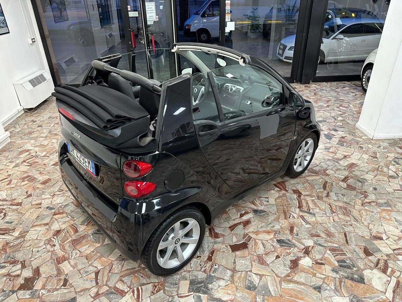 Smart ForTwo 1000 52 kW cabrio pulse