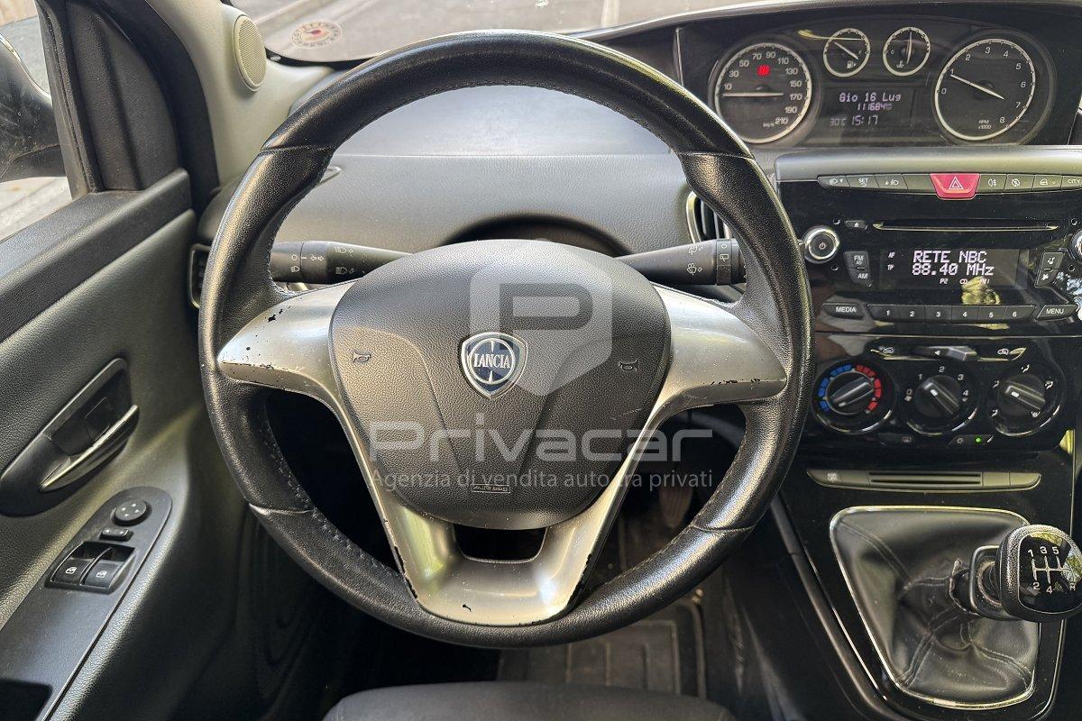 LANCIA Ypsilon 1.2 69 CV 5 porte S&S Platinum