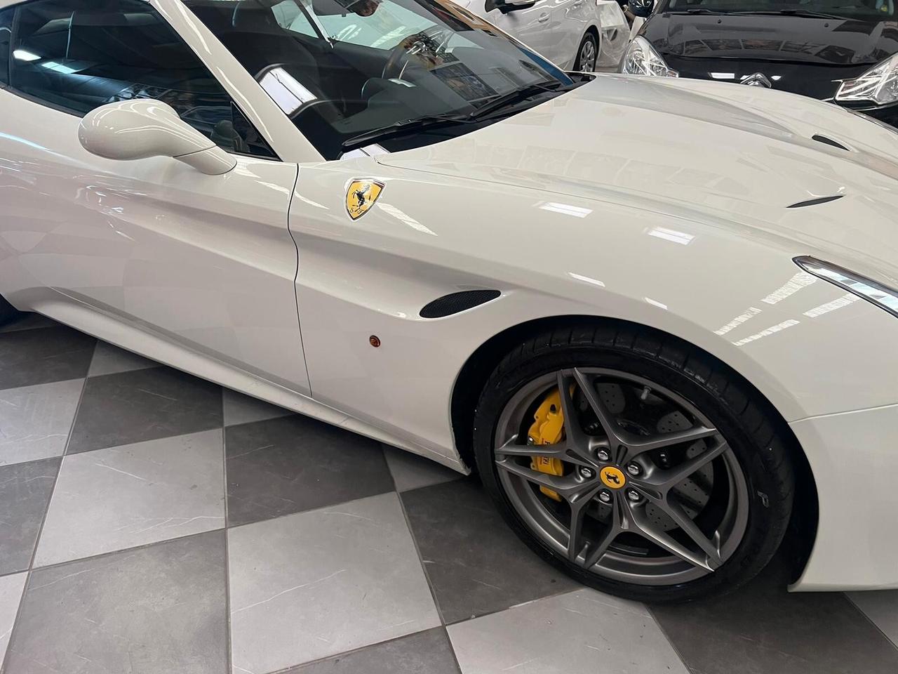 Ferrari California T DCT