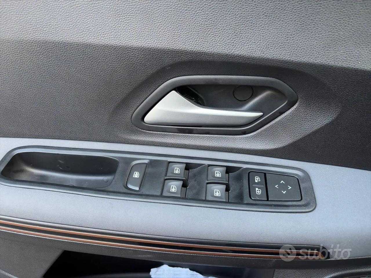 Dacia Sandero STEPWAY TCe 110 cv EXTREME UP/GPL