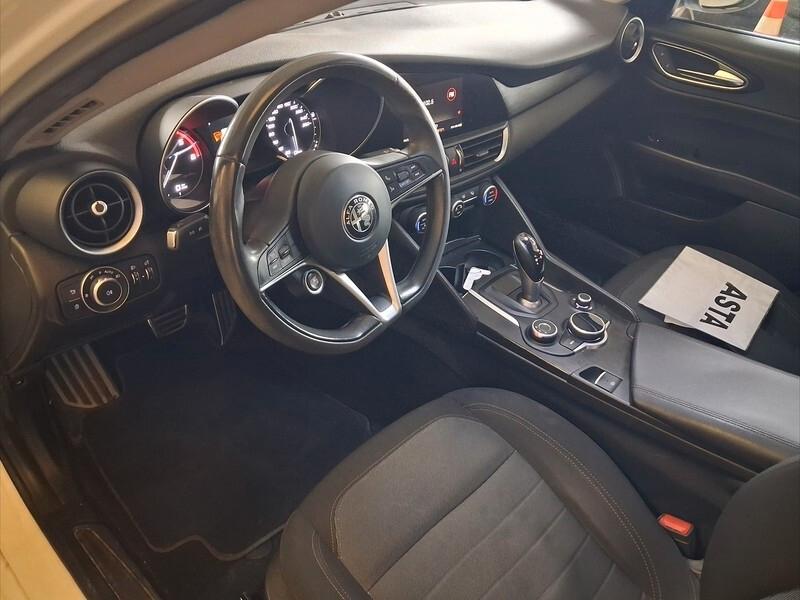 Alfa Romeo Giulia 2.2 TD 150 CV AT8 Executive 06/2018 EURO 6B