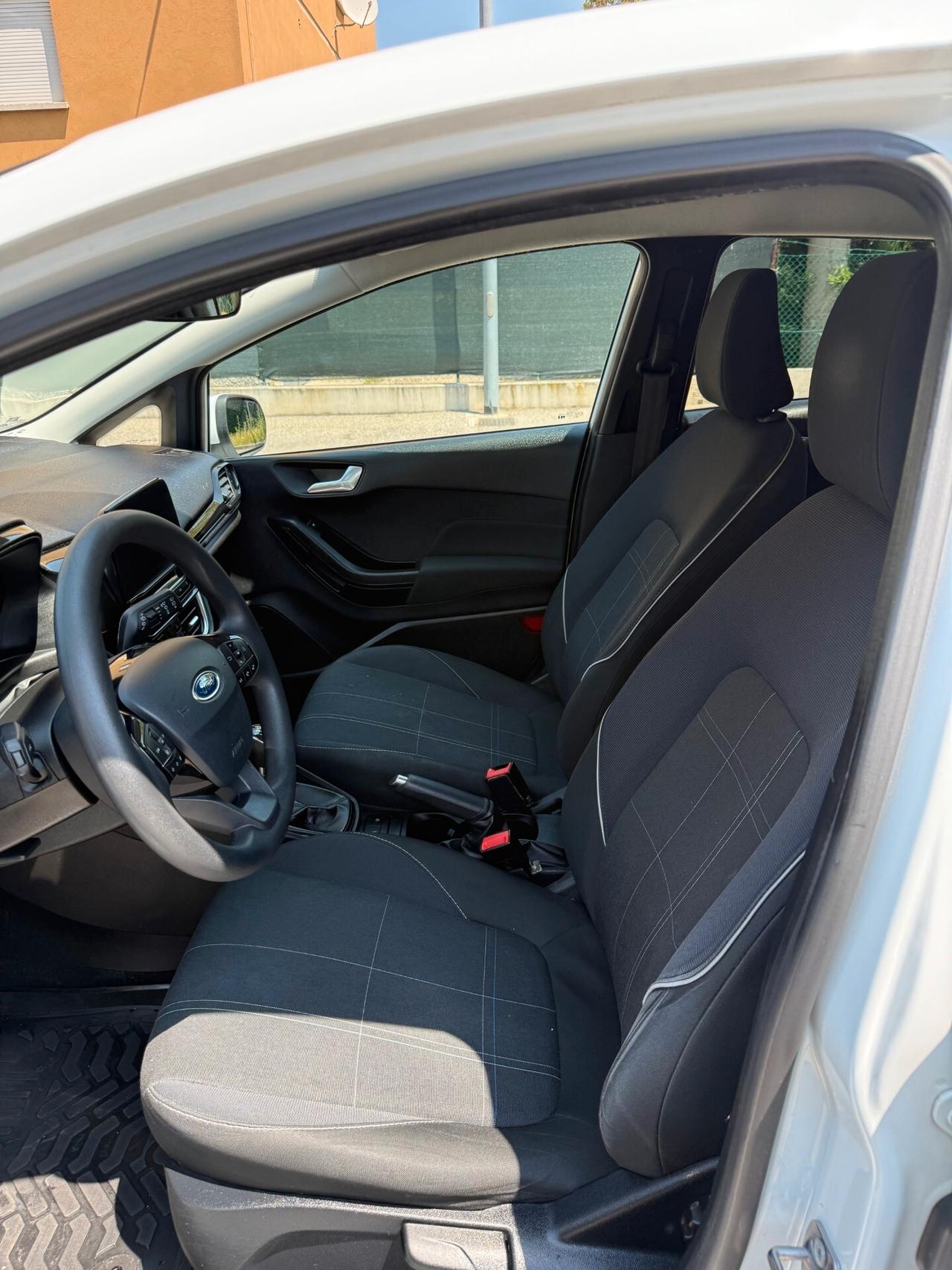 Ford Fiesta 1.5 TDCI - NEOPATENTATI - 12 MESI GARANZIA -