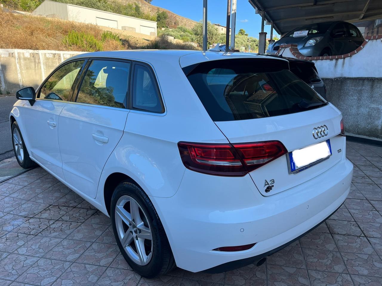 Audi A3 1.6 TDI 116 CV S tronic Sport