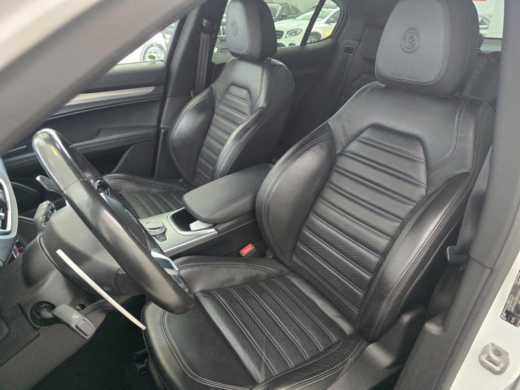 Alfa Romeo Stelvio 2.2 Turbodiesel 210 CV AT8 Q4 Veloce