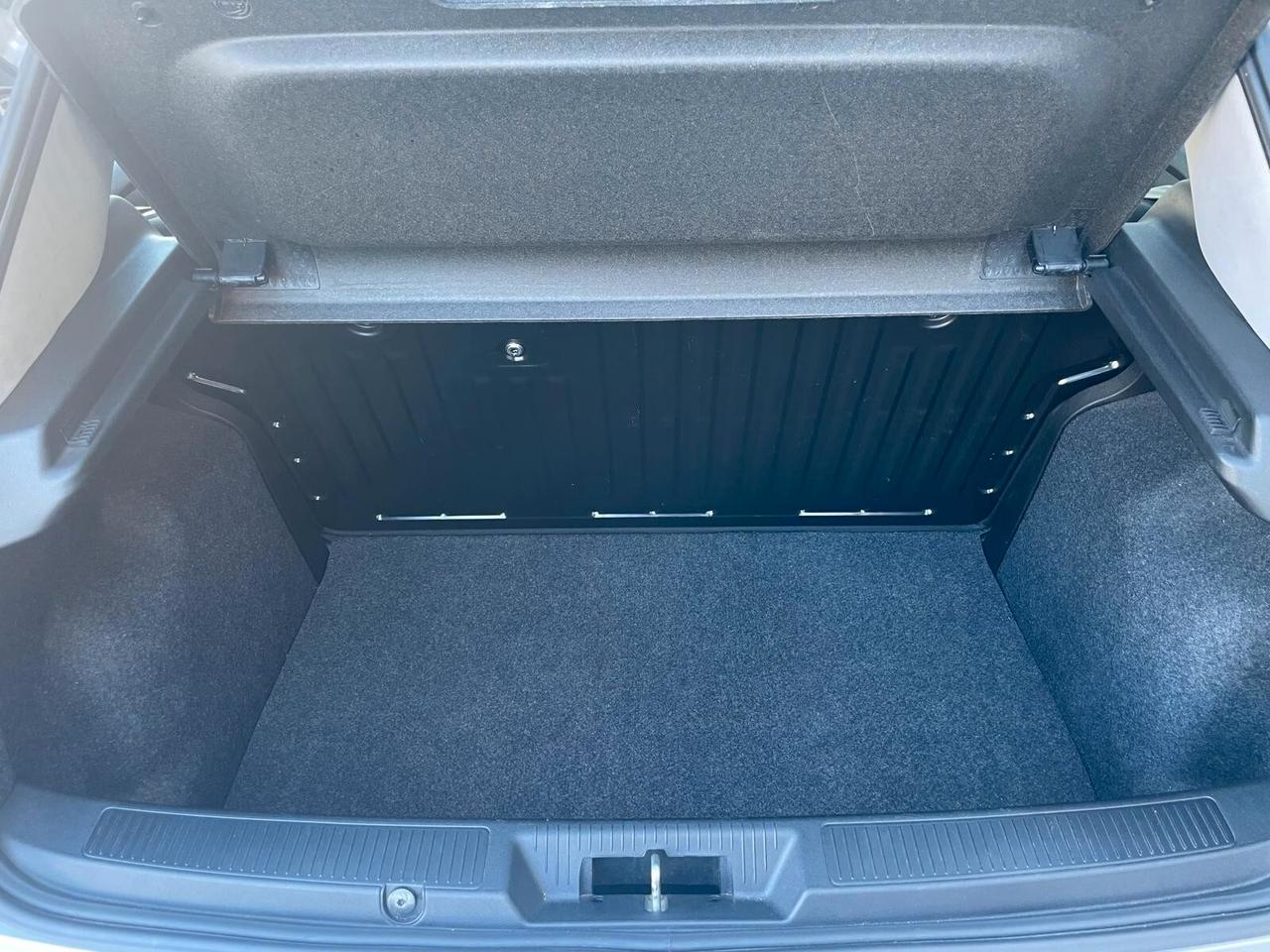 Fiat Punto 1.4 S&S 8V Dualogic 5 porte Street