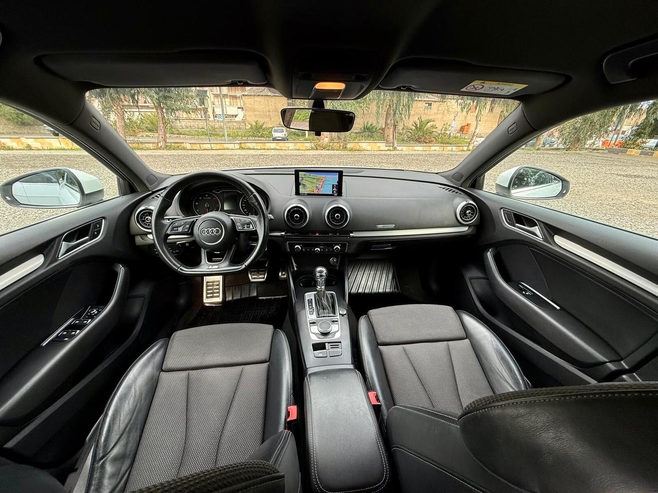 AUDI A3 30 TDI S TRONIC S LINE EDITION