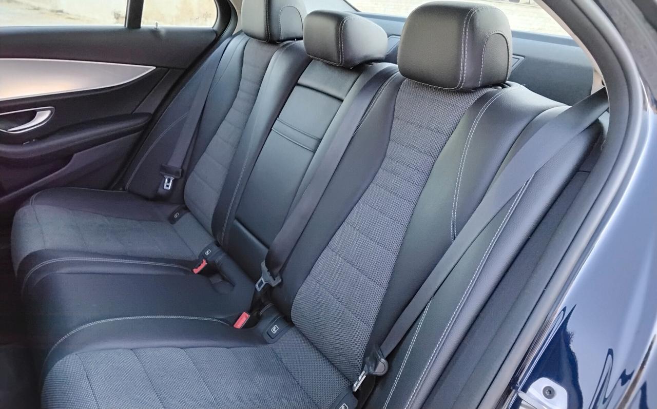 Mercedes-benz E 200 d Auto Premium Plus
