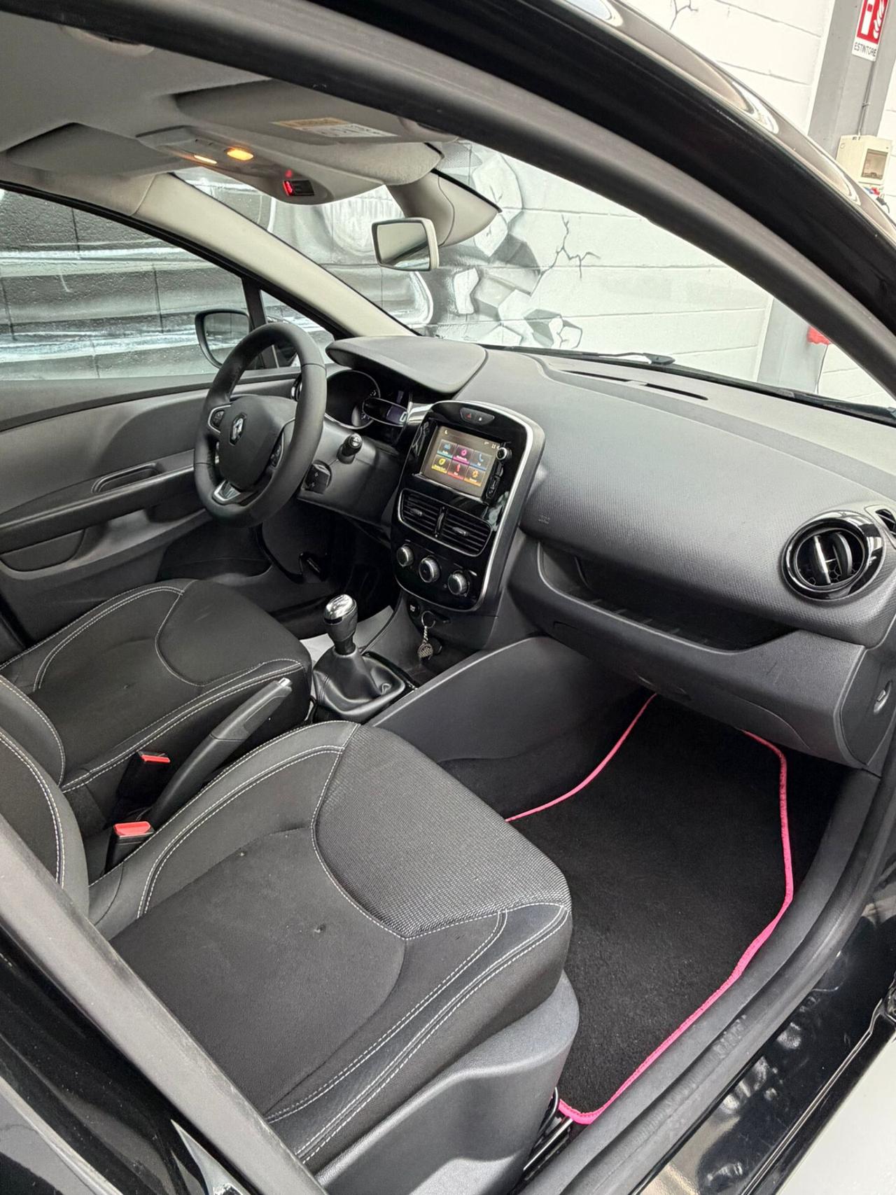 Renault Clio dCi 8V 75 CV Start&Stop 5 porte Energy Intens