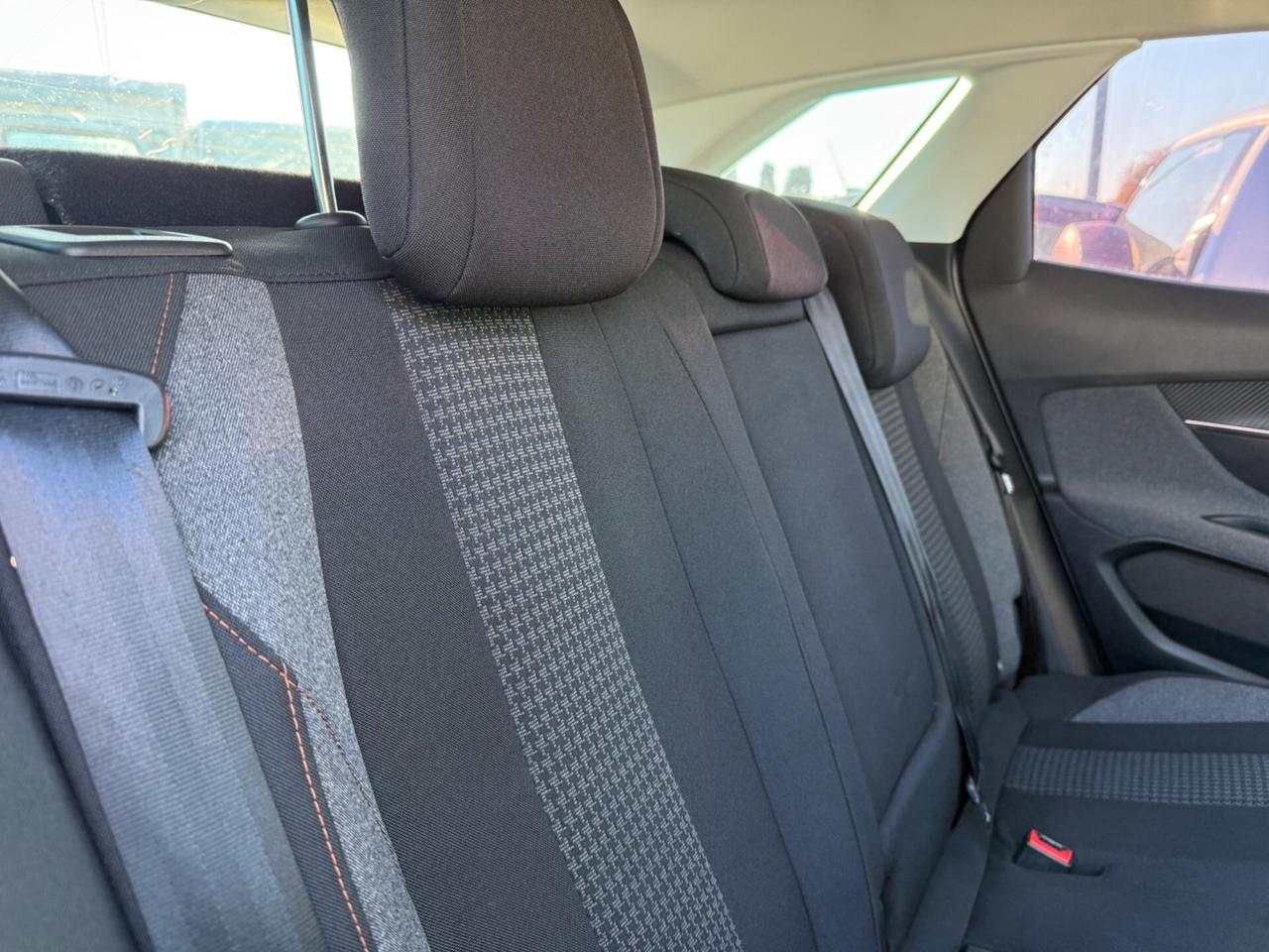 Peugeot 3008 BlueHDi 130 S&S Business Solo 55000Km