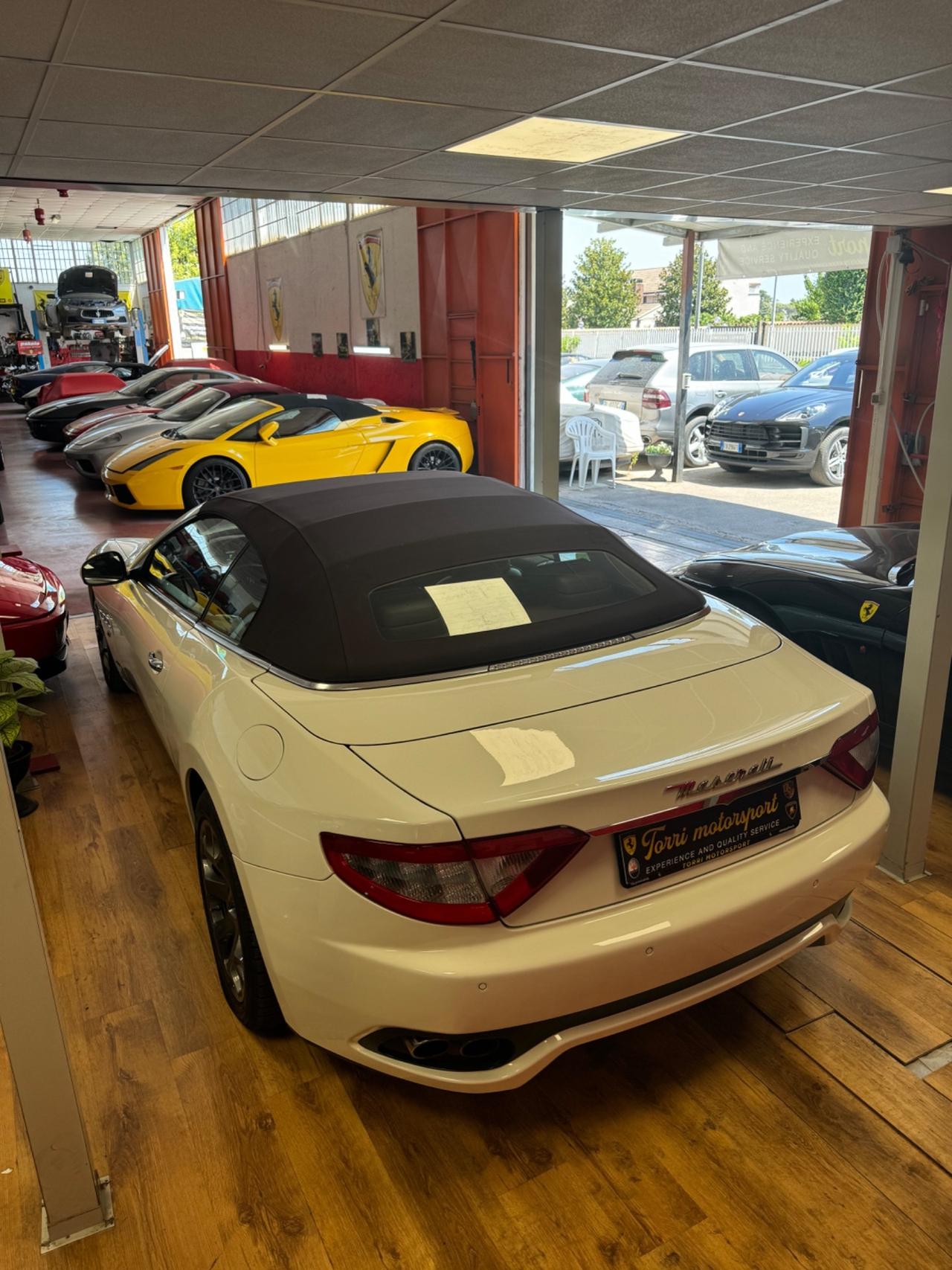 Maserati GranCabrio 4.7 V8 PERMUTE