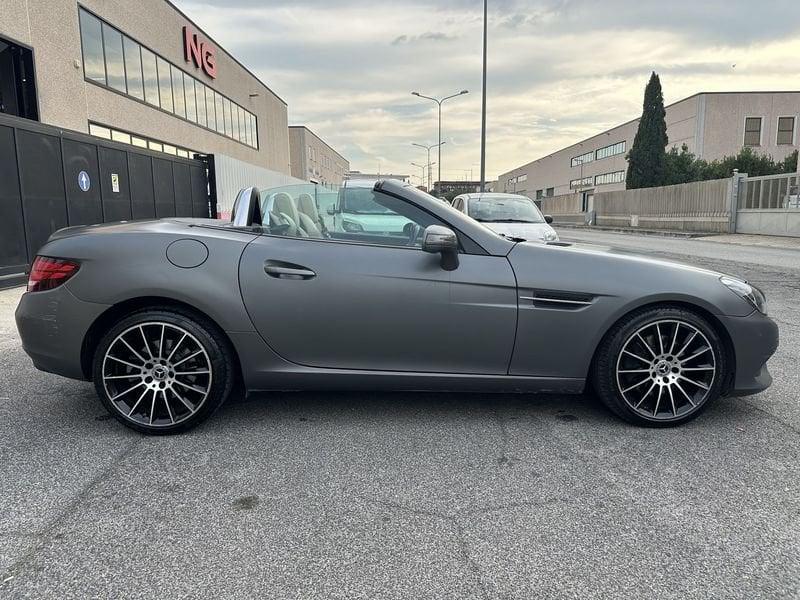Mercedes-Benz SLC SLC 300 AMG Line auto 245cv