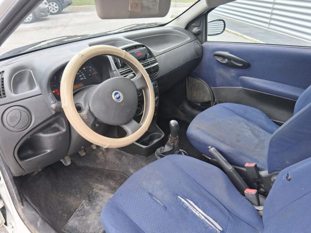 FIAT Punto 1.3 JTD 3p. 2 p.ti Van N1 AUTOCARRO