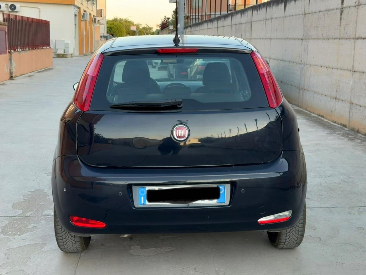 Fiat Punto 1.3 MJT II S&S 95 CV 5 porte Street