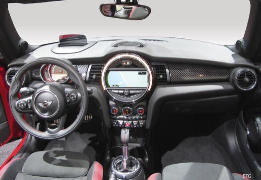 MINI Mini IV F57 2018 Cabrio - Mini Cabrio 1.5 Cooper auto