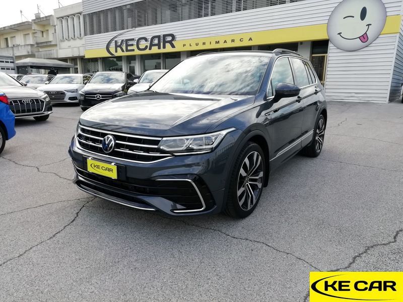 Volkswagen Tiguan 2.0 TDI 200 CV SCR DSG 4MOTION R-Line