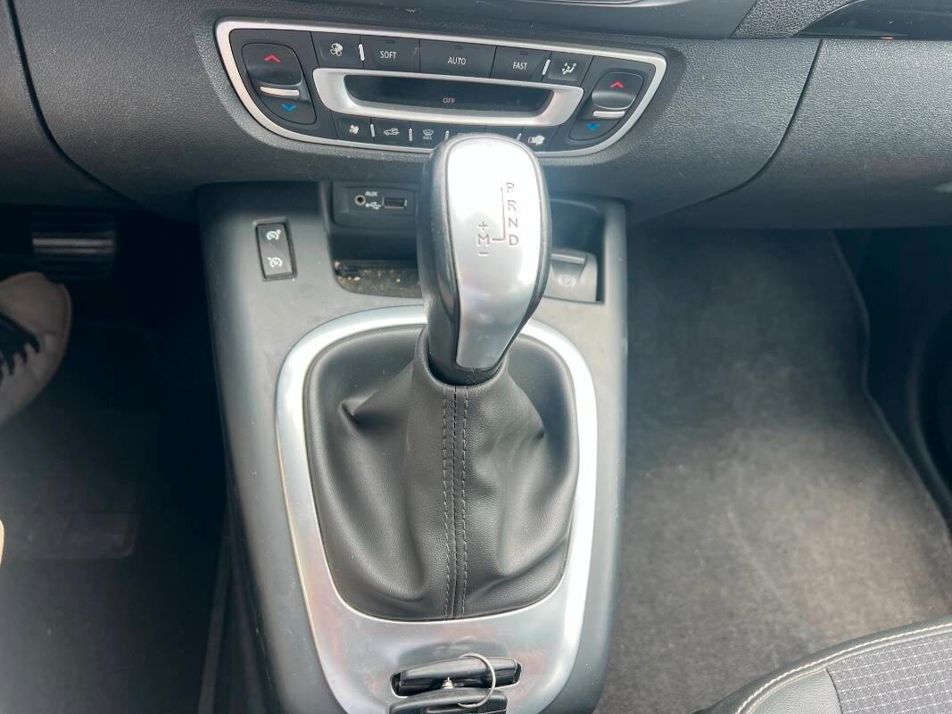 Renault Scenic 1.5 dci Dynamique Automatica
