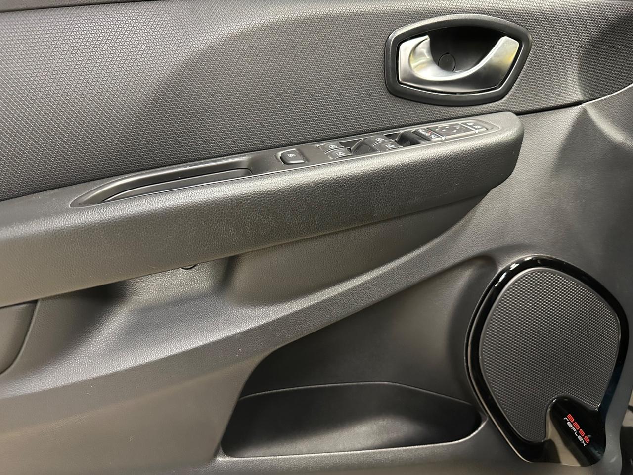 Renault Clio dCi 8V 90 CV Start&Stop 5 porte Energy Duel