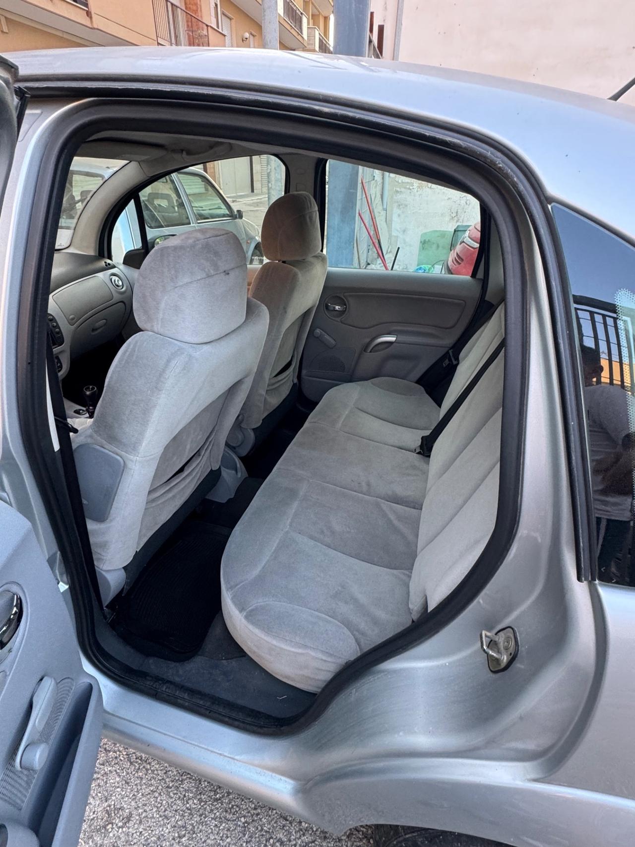 Citroen C3 1.4 HDi 70CV Exclusive