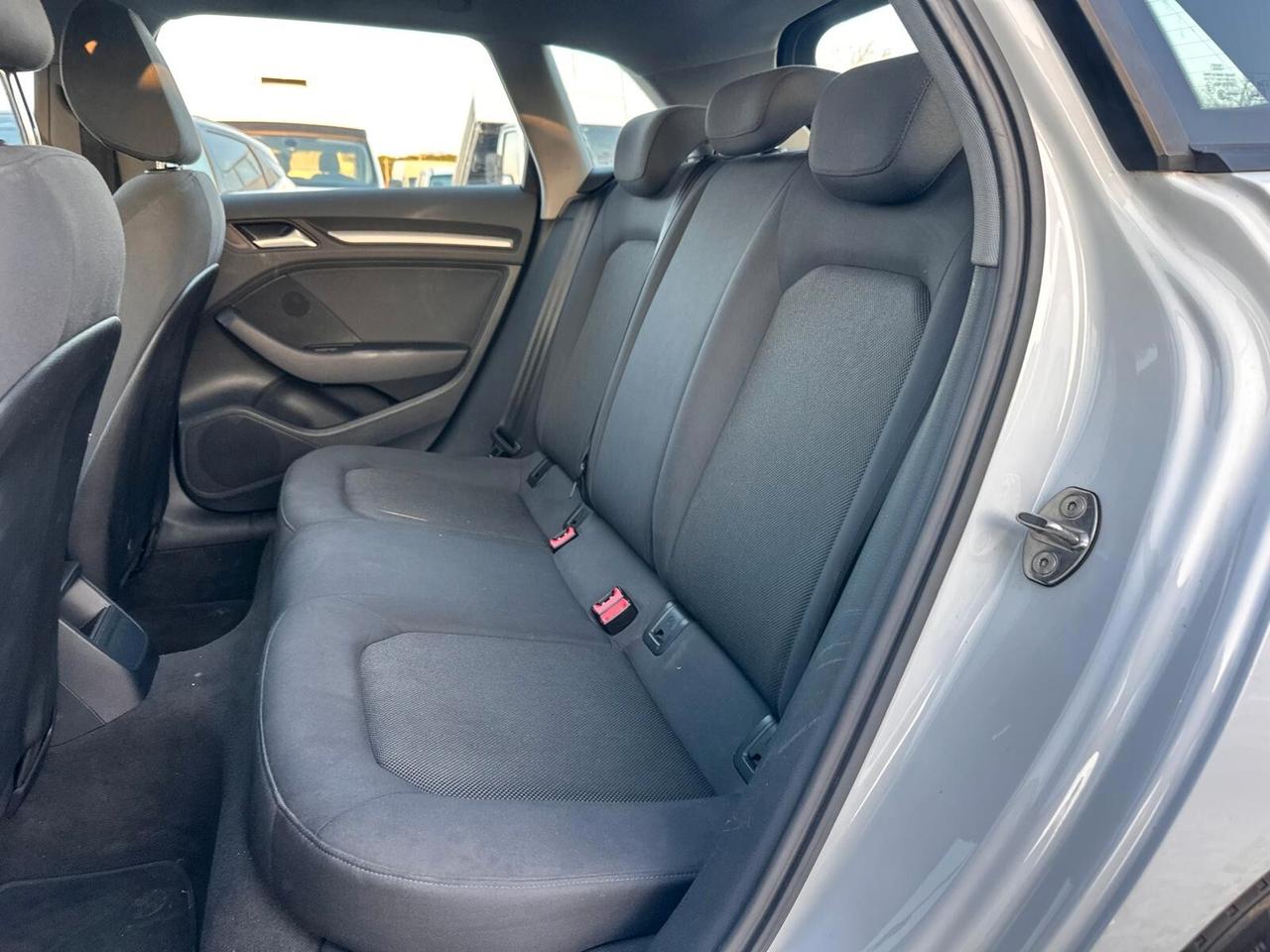 Audi A3 SPB 30 g-tron S tronic IN RIENTRO