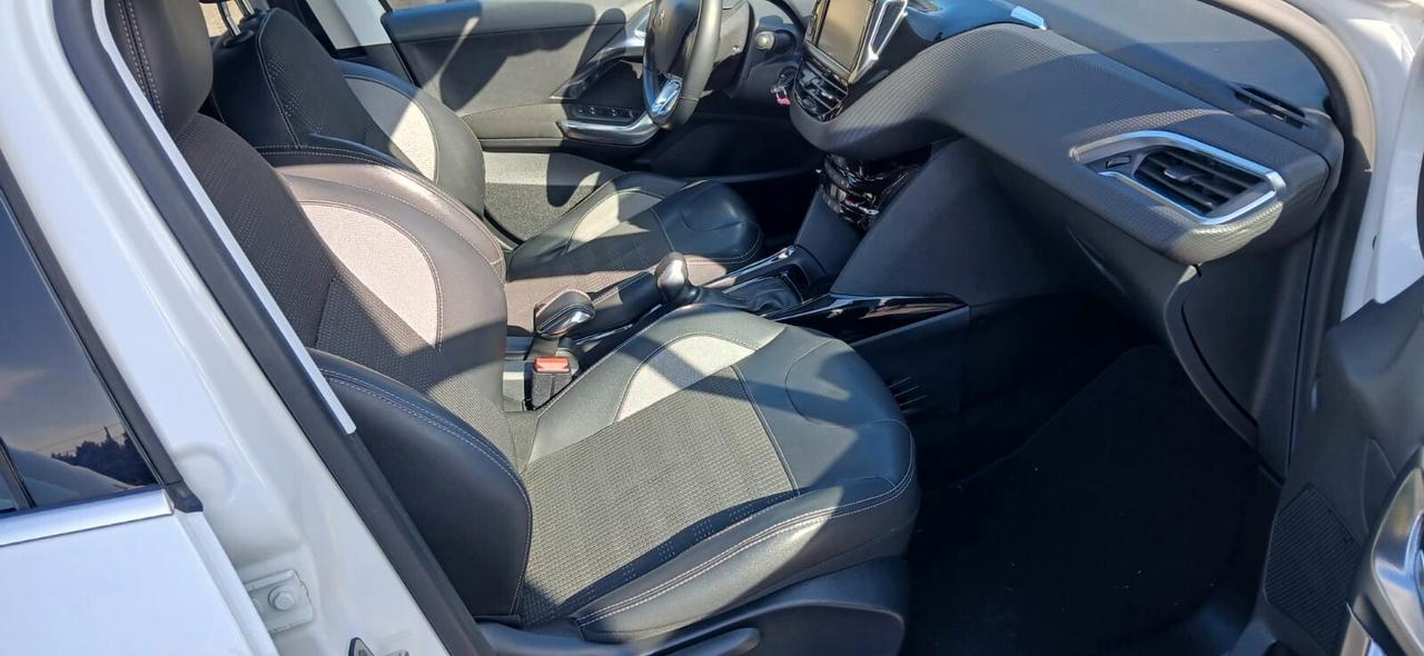 Peugeot 2008 BlueHDi 100 Allure - 2016
