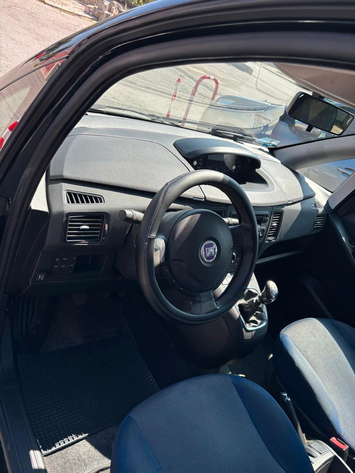 Fiat Idea 1.4 BlackEnergy GPL