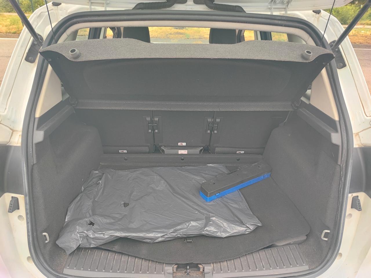 Ford C-Max 1.6 120CV GPL Titanium