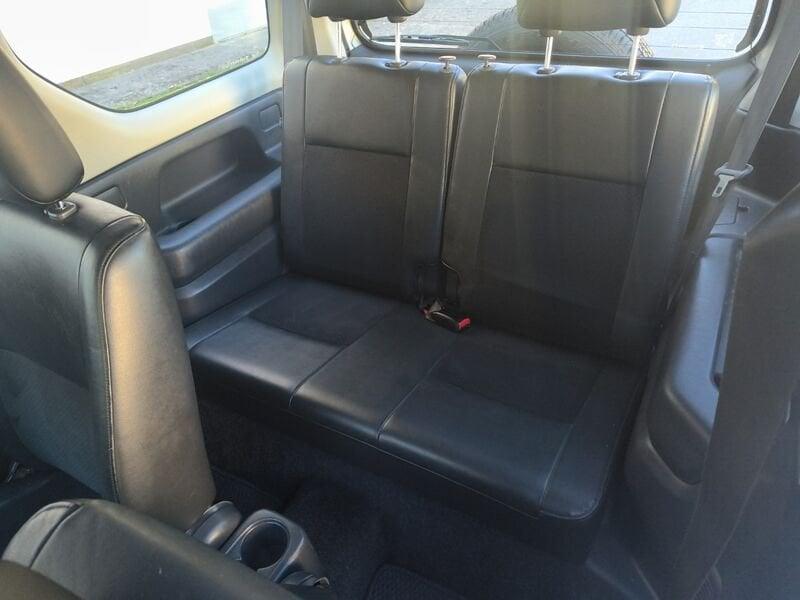 Suzuki Jimny Jimny 1.3i 16V cat 4WD JLX