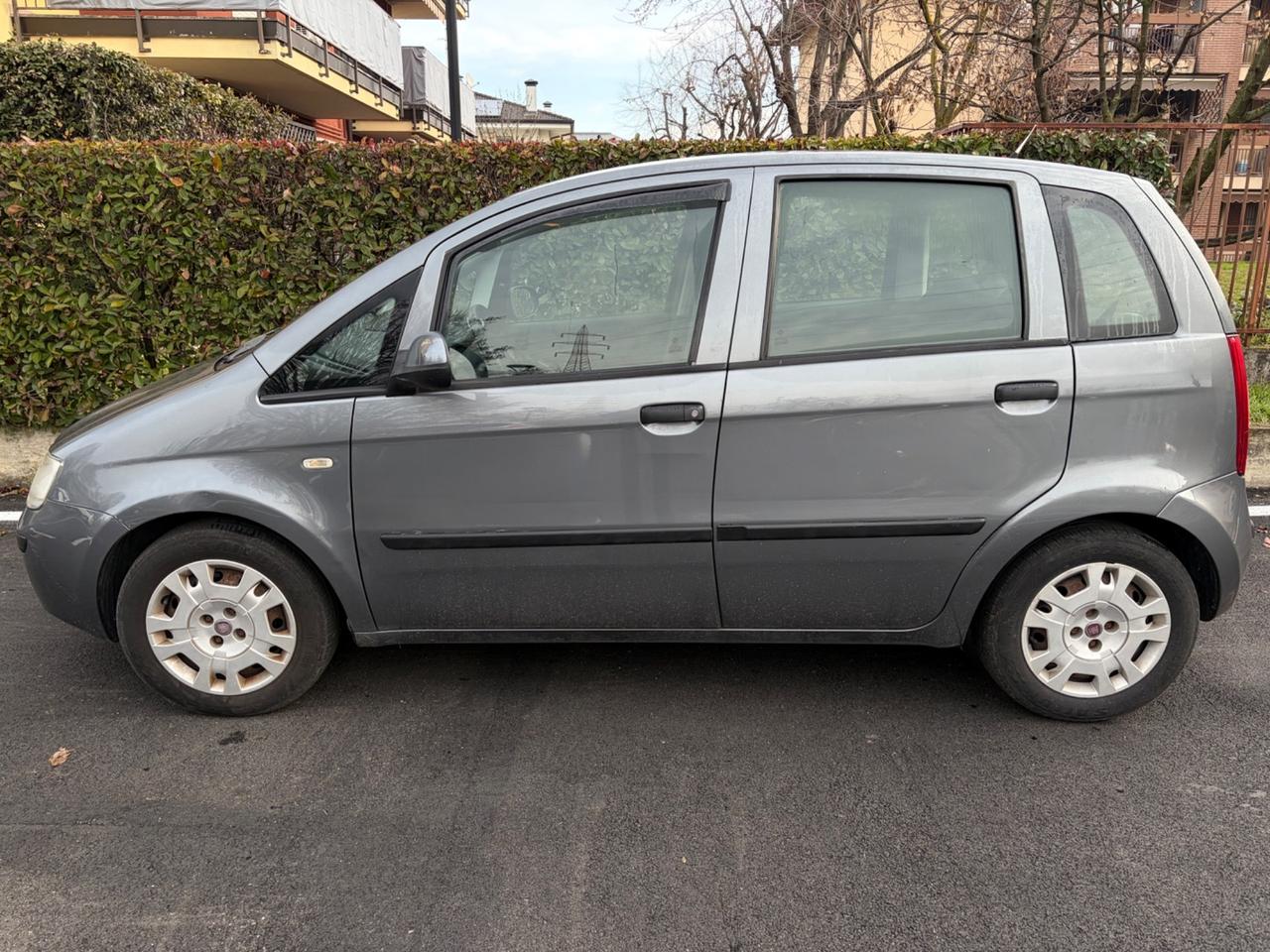 Fiat Idea 1.4 16V BlackEnergy