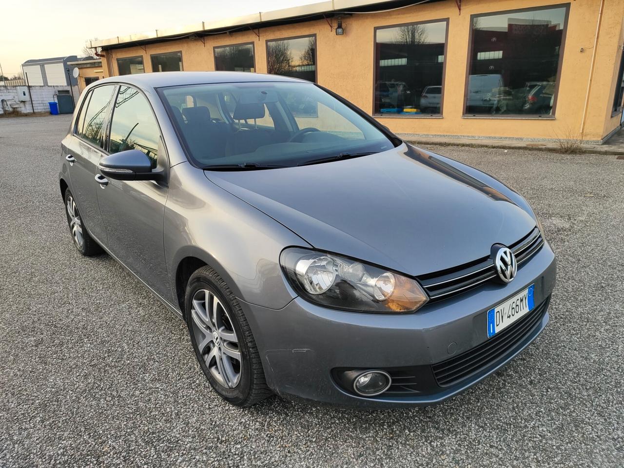 Volkswagen Golf 1.6 5p. Comfortline