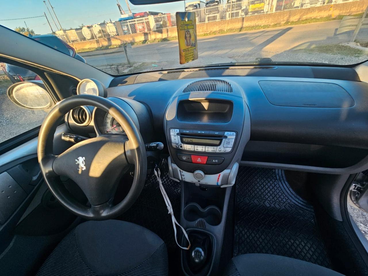 Peugeot 107 1.4 HDi 5p. Sweet Years